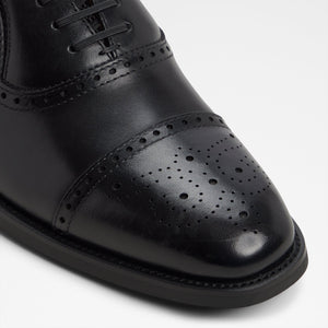 Robertson / Lace Ups