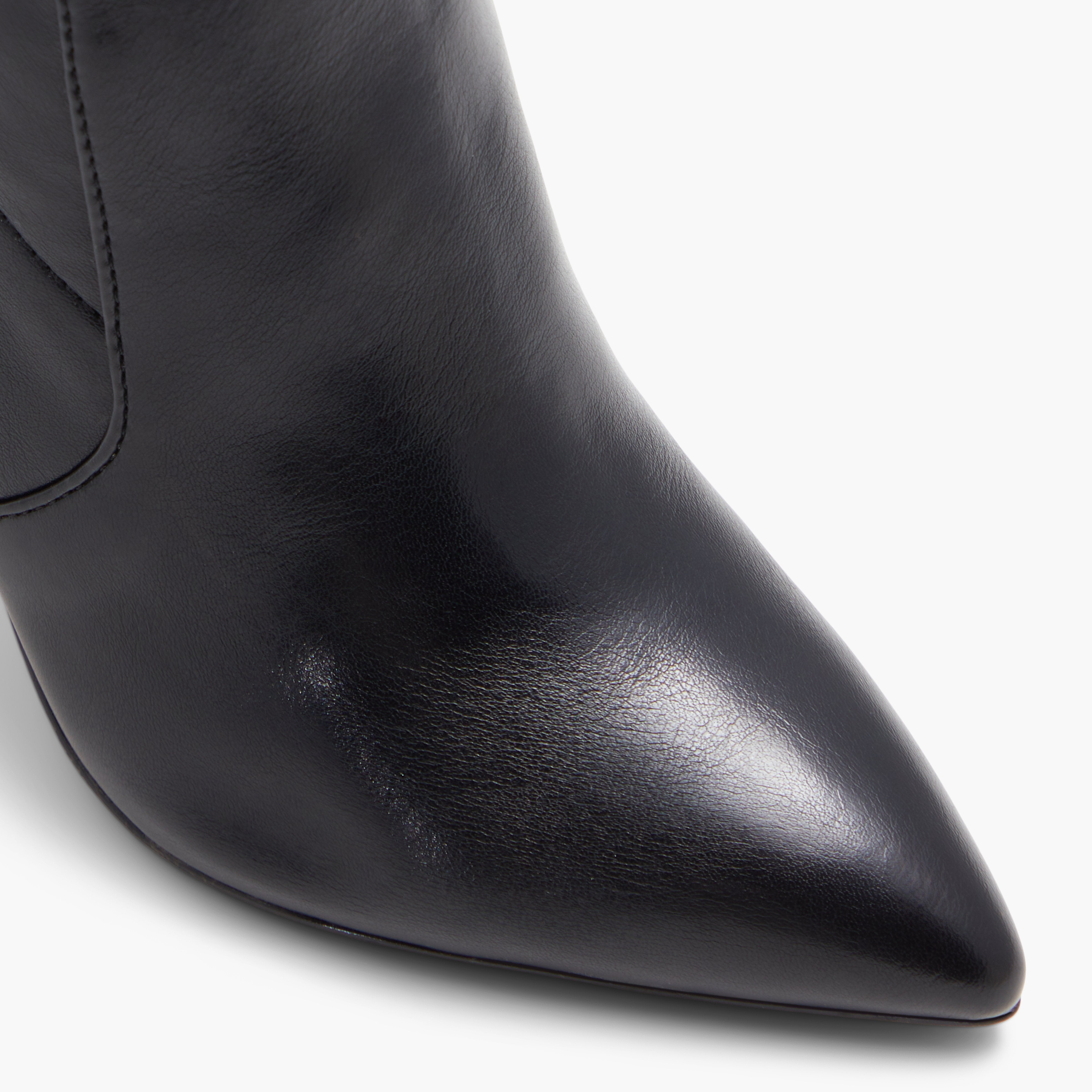 Rosanna \ Knee-High Boots