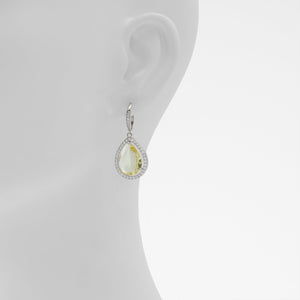 Sabrinaa / Accessories