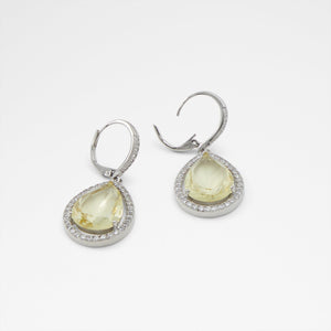 Sabrinaa / Accessories