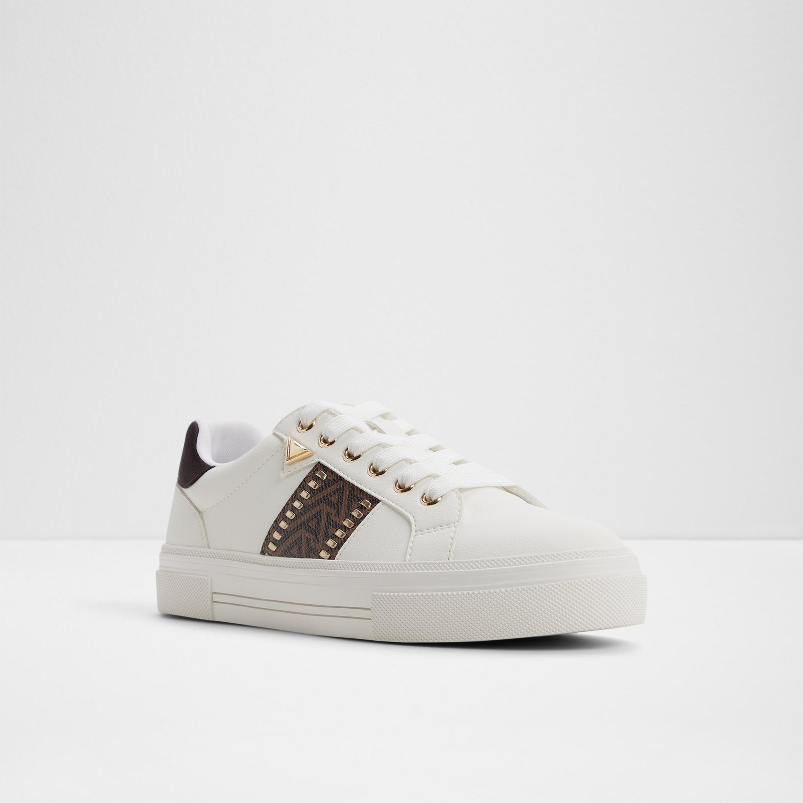 Saddie / Cupsoles