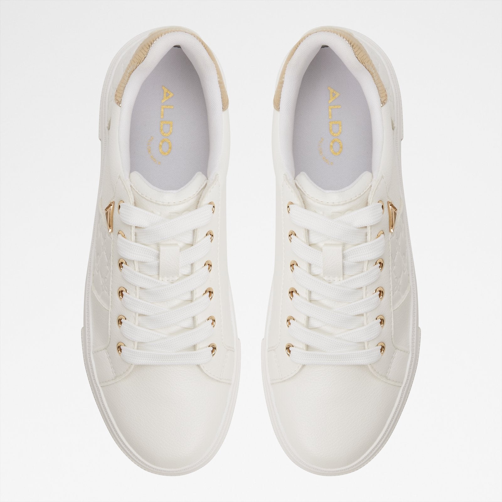 Saddie / Cupsoles