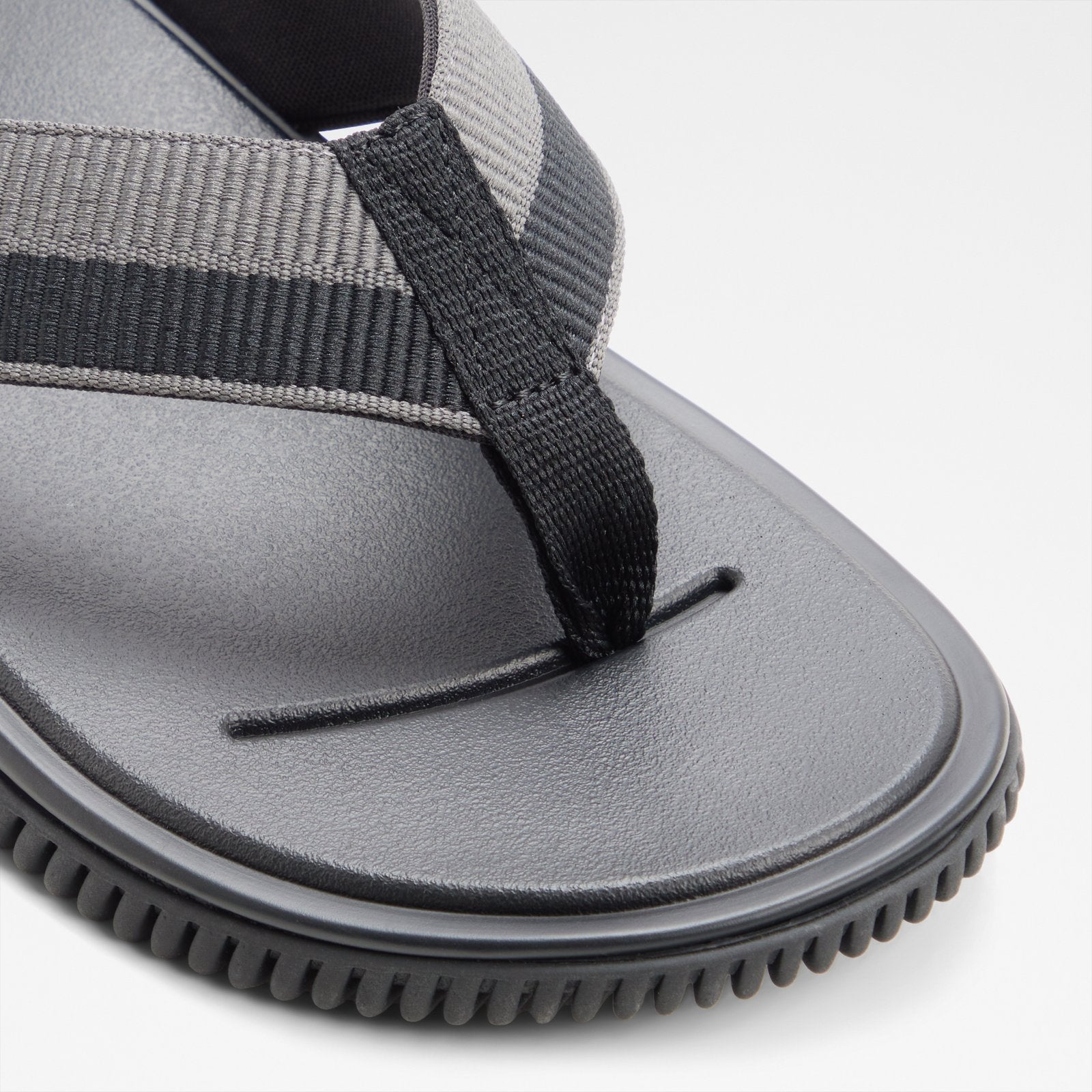 Sainz / Flat Sandals
