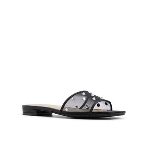 Sakinah  /  Flat Sandals
