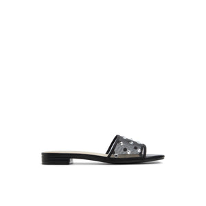 Sakinah  /  Flat Sandals