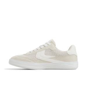 Salome  /  Sneakers