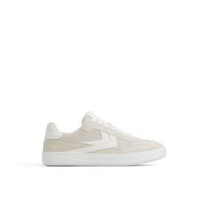Salome  /  Sneakers