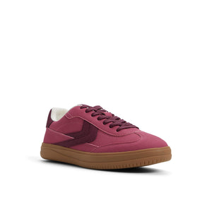 Salome / Sneakers