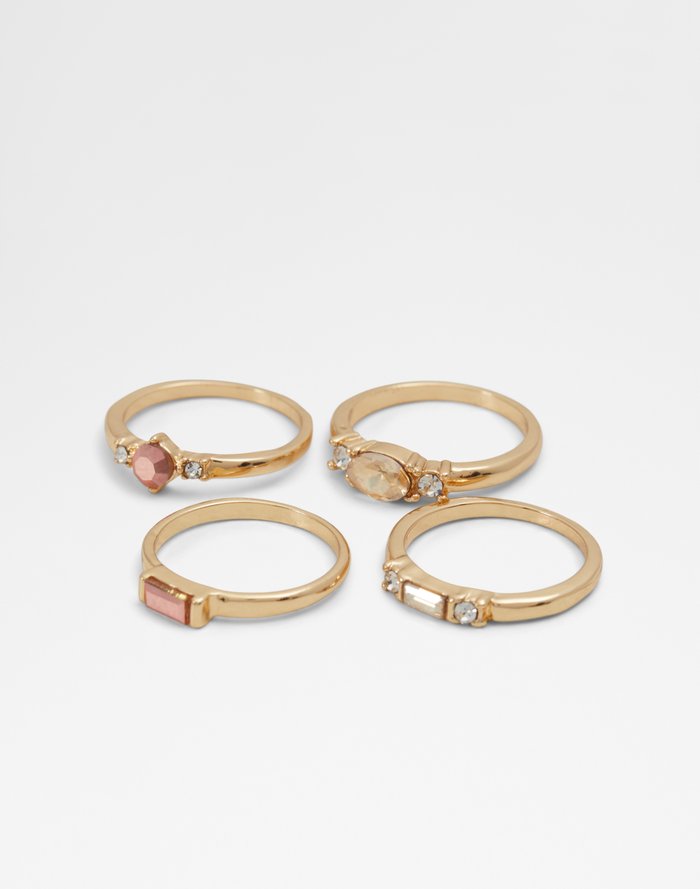 Savinia / Rings