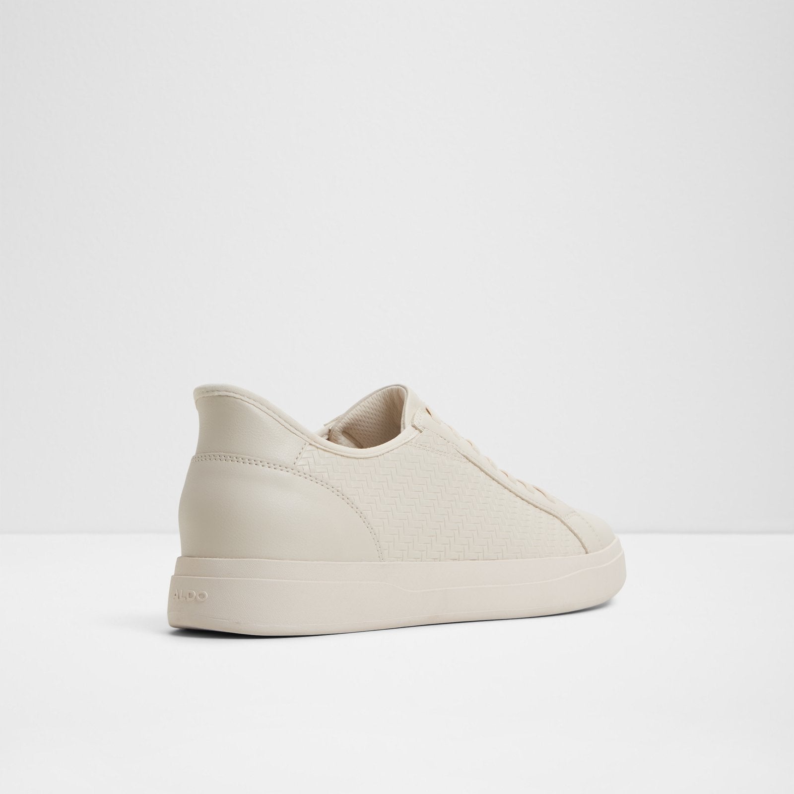 Scottie / Sneakers