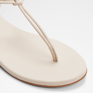 Seajewels / Flat Sandals