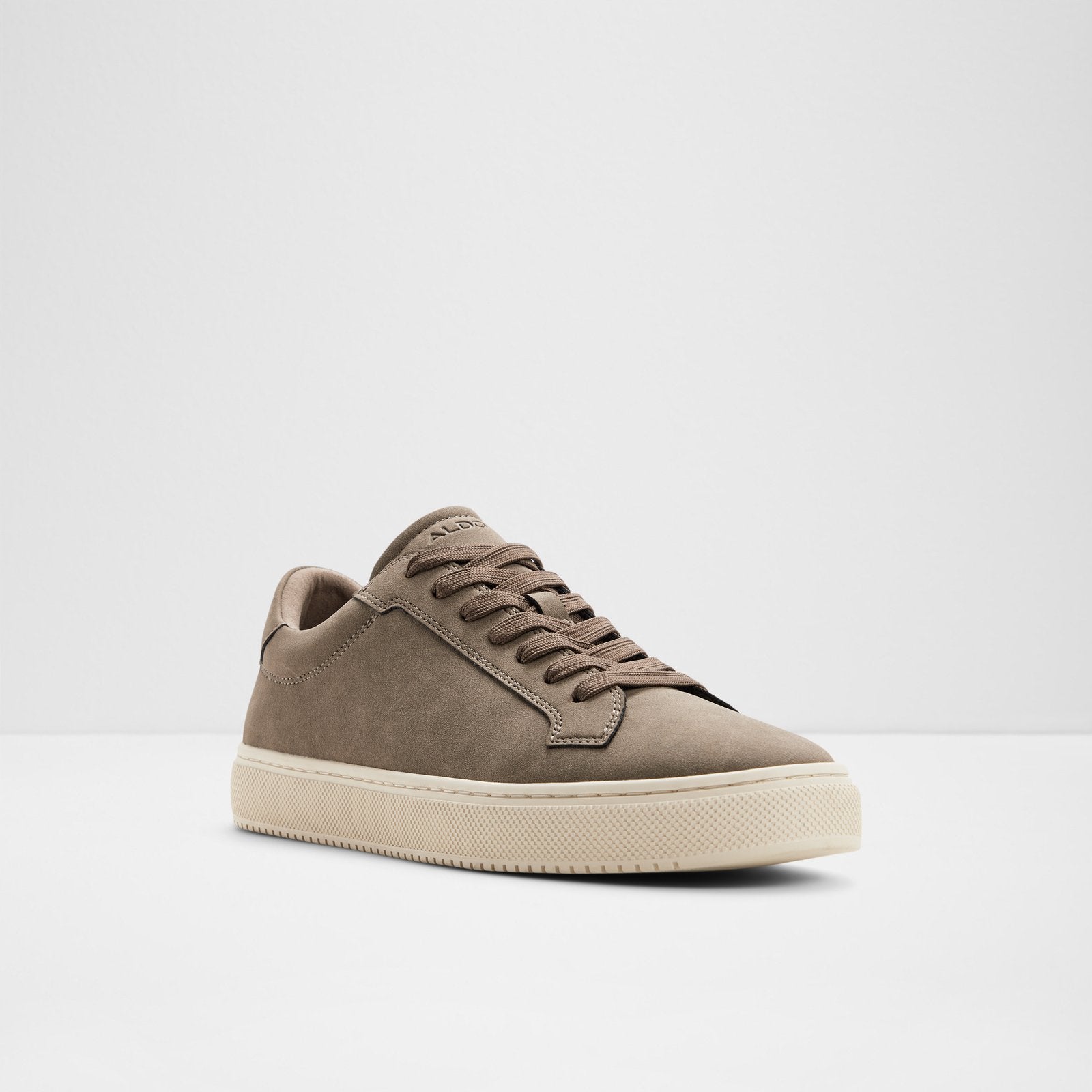 Sebbi / Fashion Athletics