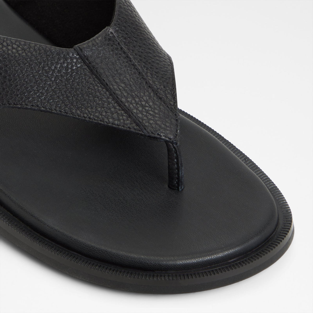 Serano / Flat Sandals