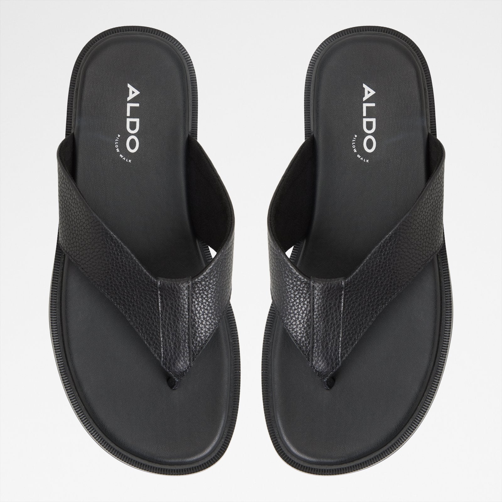 Serano / Flat Sandals
