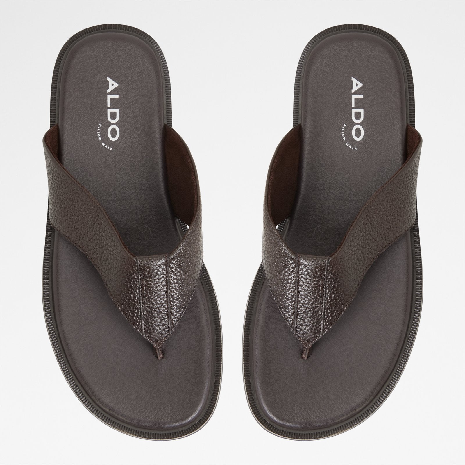 Serano / Flat Sandals