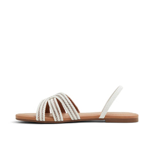 Serenityy / Flat Sandals