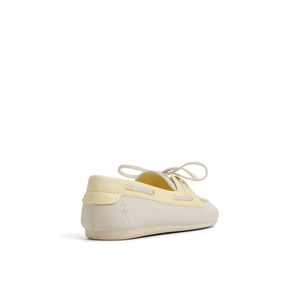 Shelly  /  Loafers