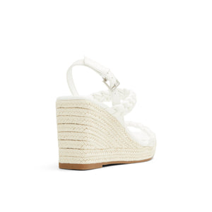 Siennah  /  Wedge Sandals