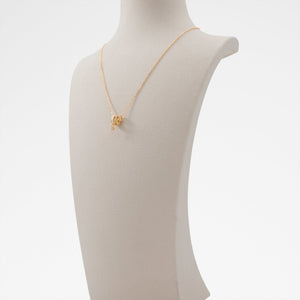 Silkie / Necklaces