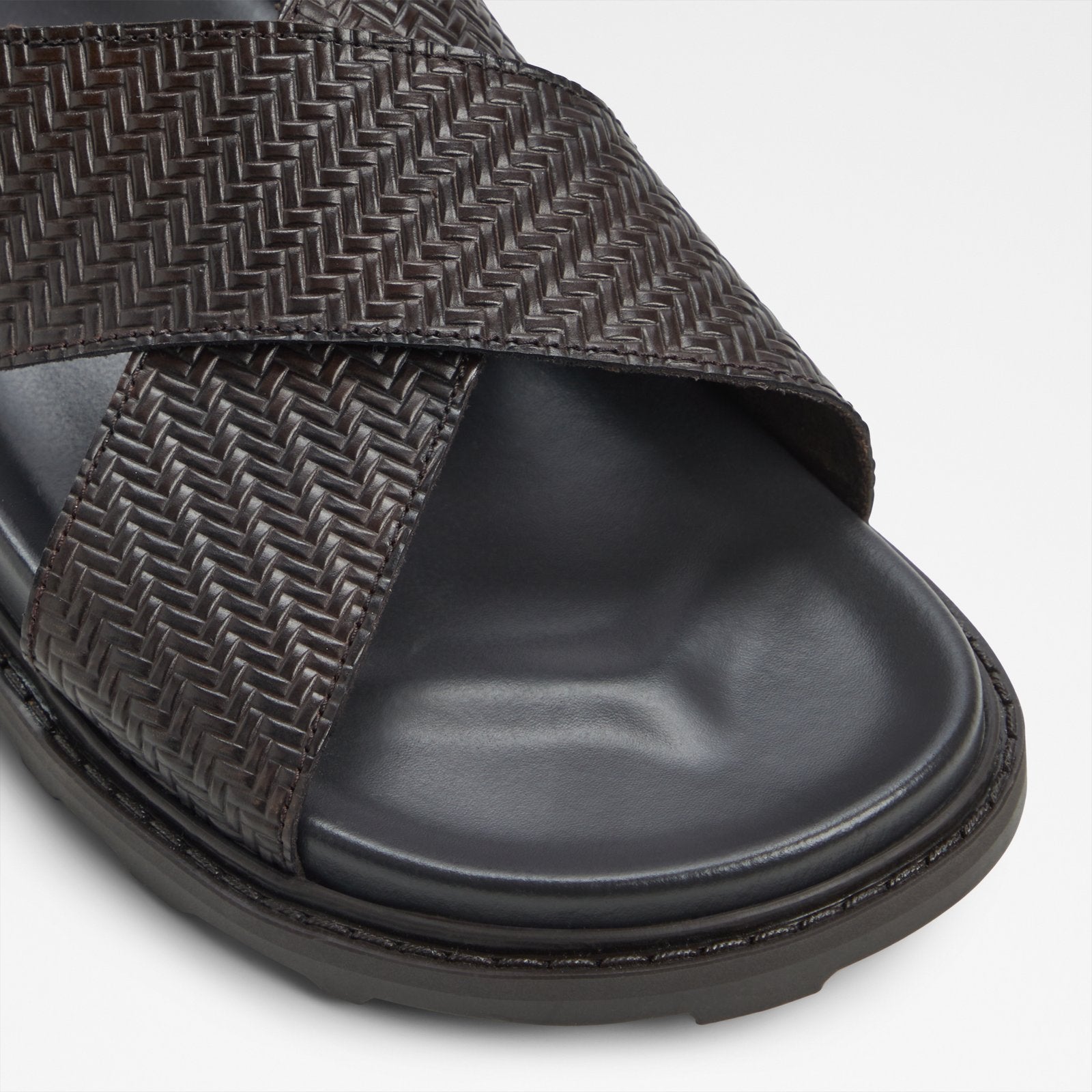 Silvo / Flat Sandals