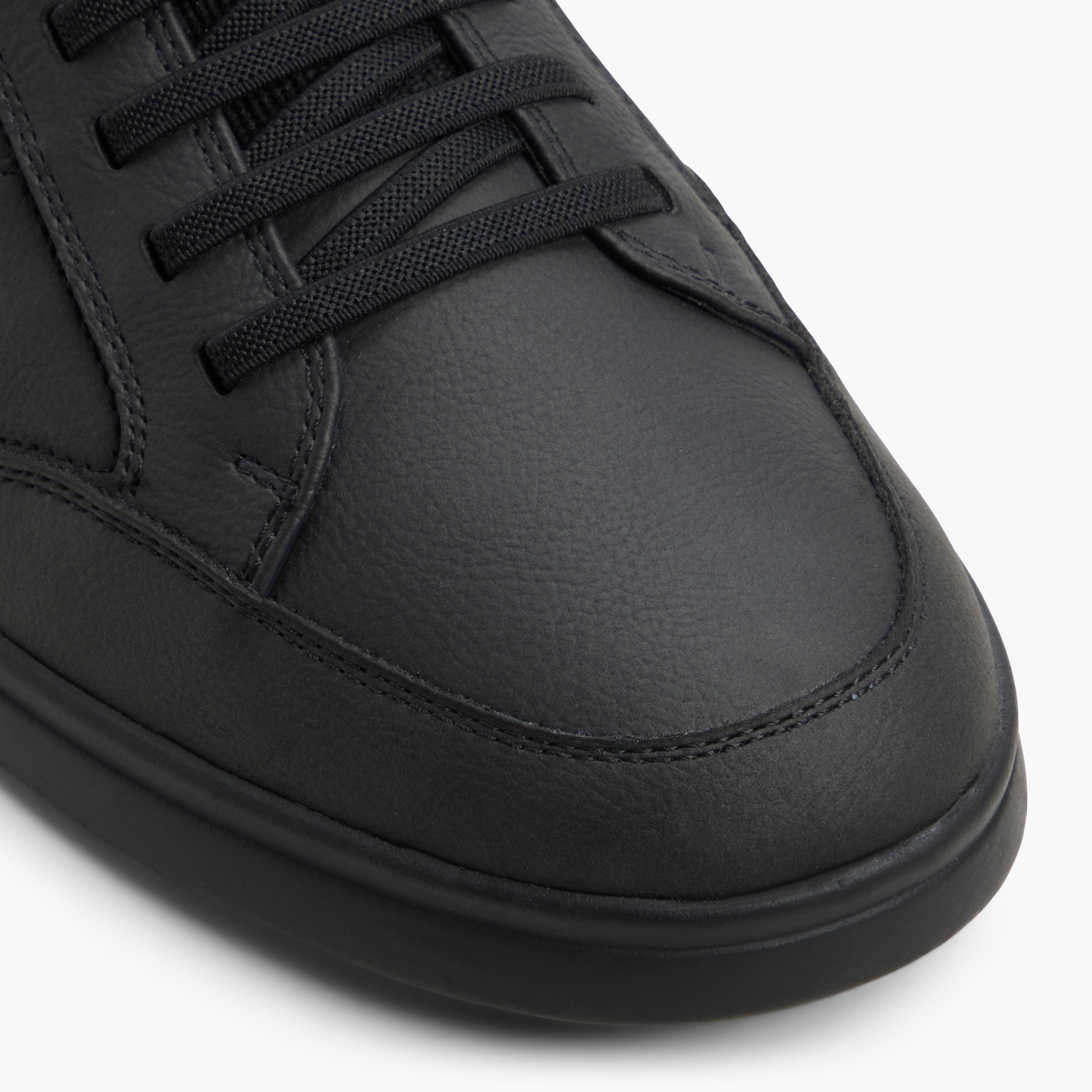 Slippro \ Slip Ons