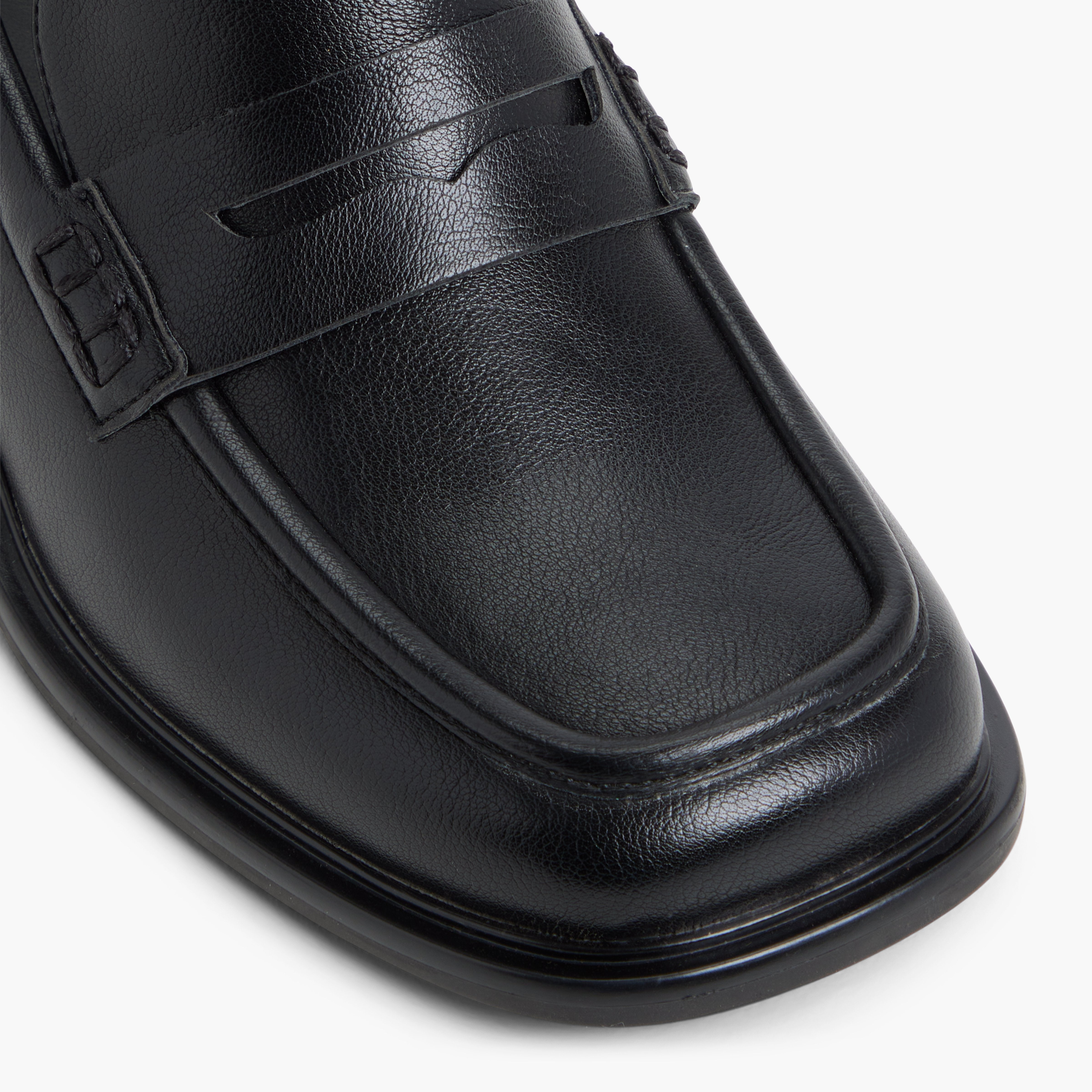 Sloanee \ Heeled Shoes