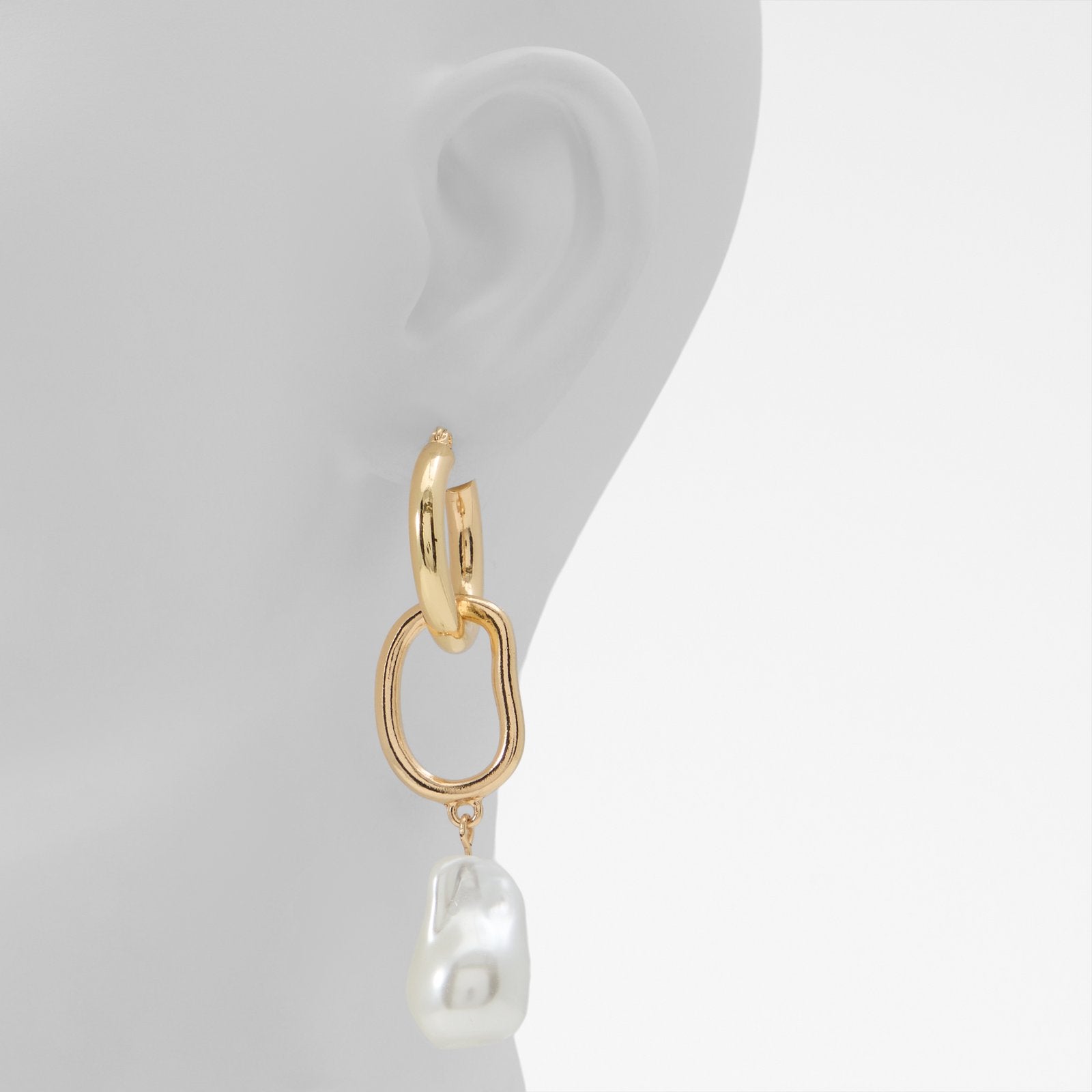 Sloanne / Accessories