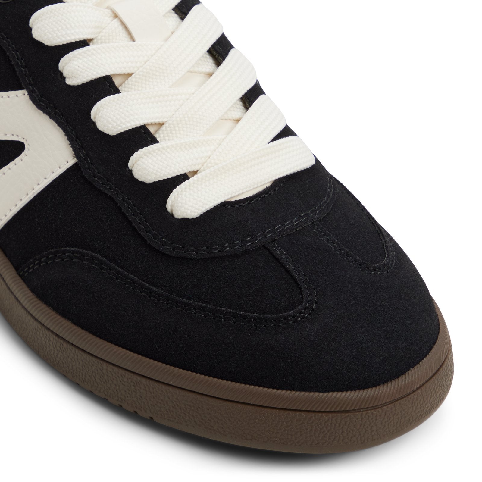 Solae \ Sneakers