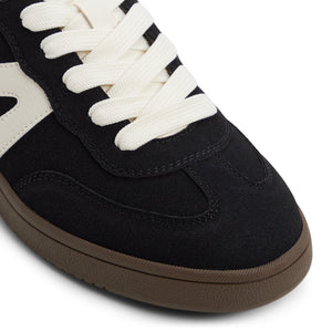 Solae \ Sneakers