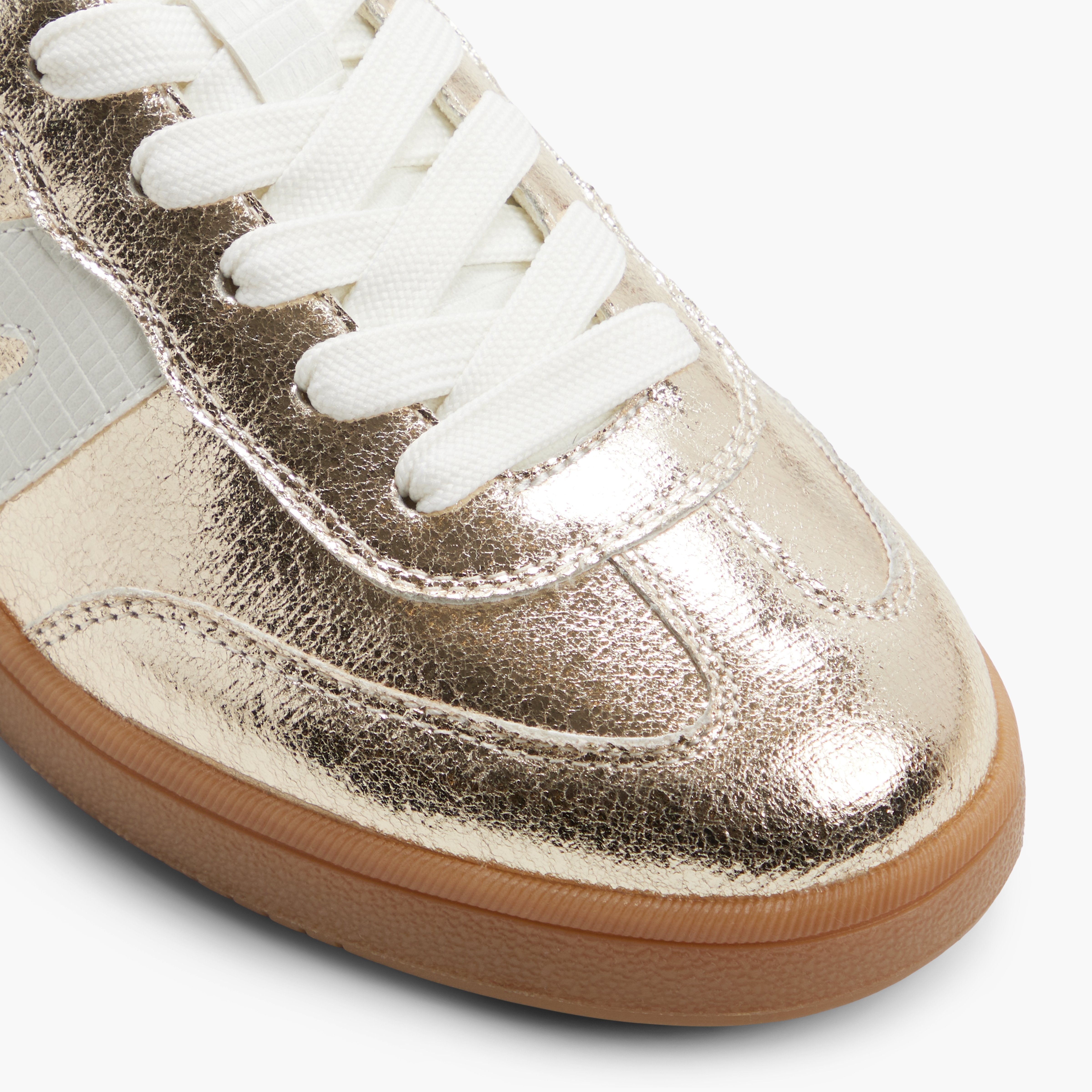 Solae \ Sneakers