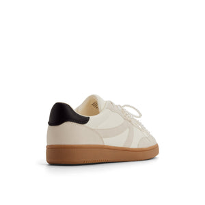Solae \ Sneakers