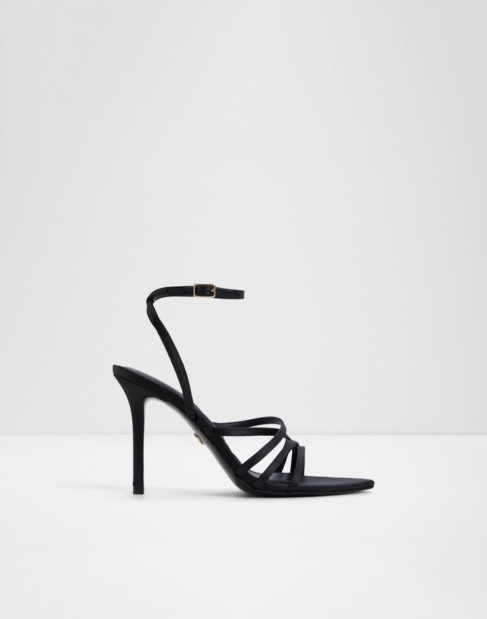 Solania / Heeled Sandals