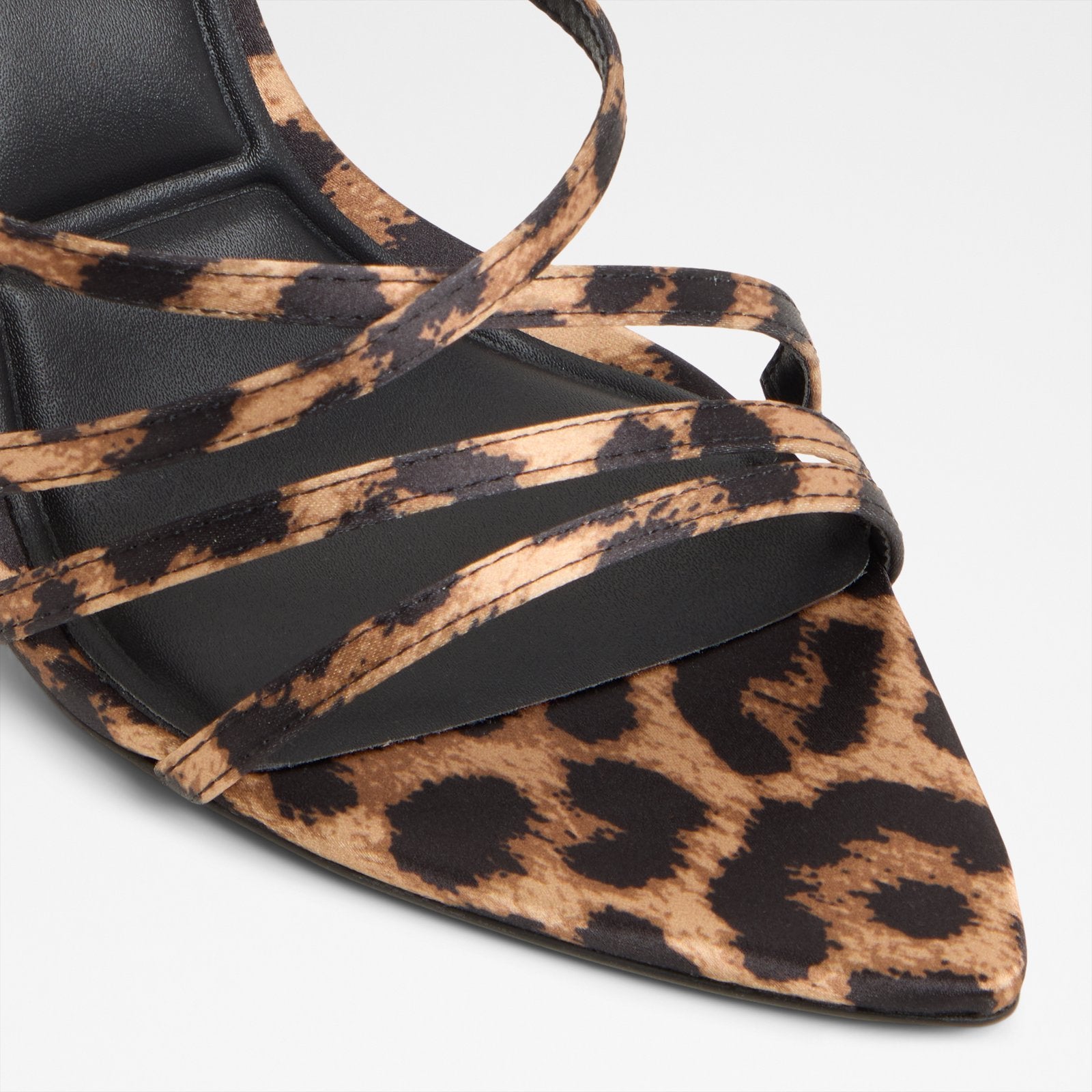 Solania / Heeled Sandals