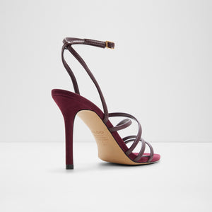 Solania / Heeled Sandals