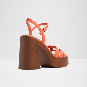 Solenia / Heeled Sandals