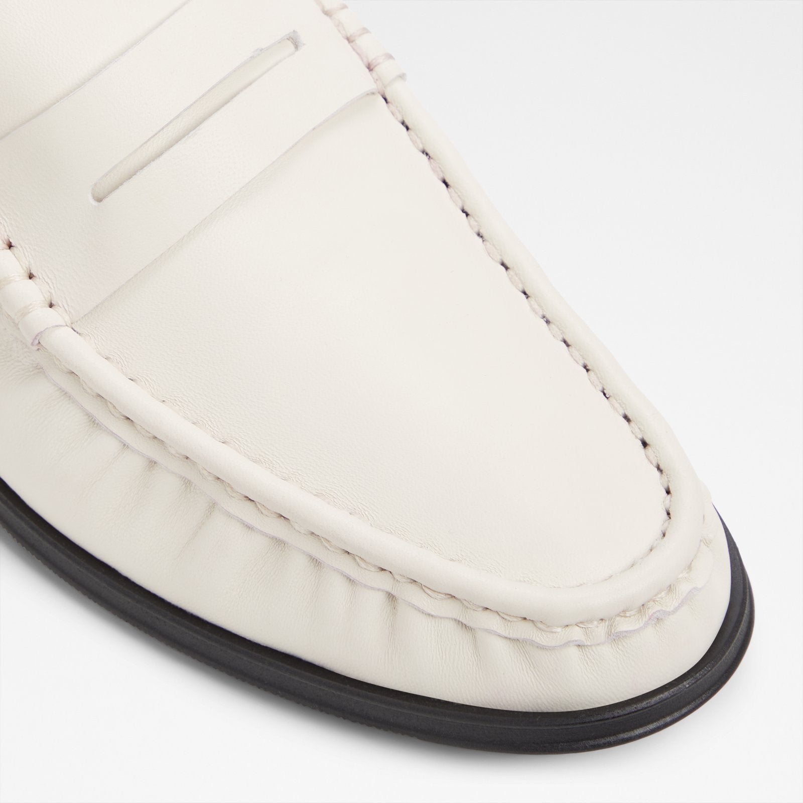 Speakeasy / Loafers
