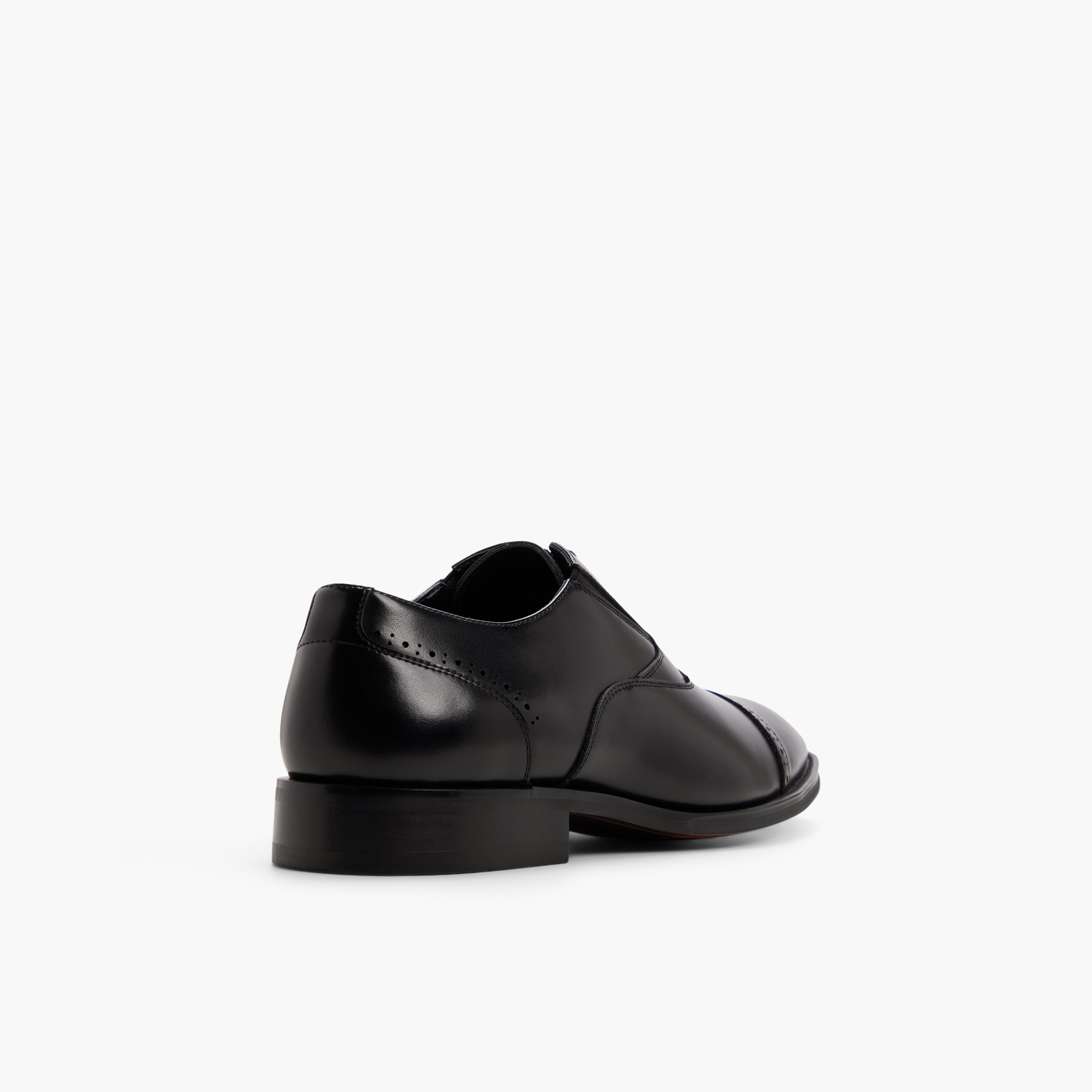 Stonewell \ Lace Ups