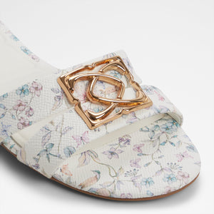 Sunray / Flat Sandals