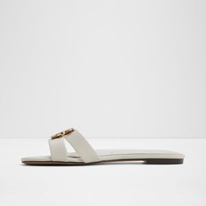 Sunray / Flat Sandals
