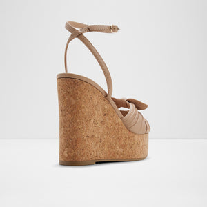 Tainah / Wedge Sandals