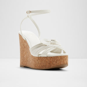 Tainah / Wedge Sandals