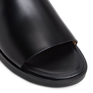 Talbot / Flat Sandals