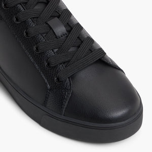 Tarynn \ Sneakers
