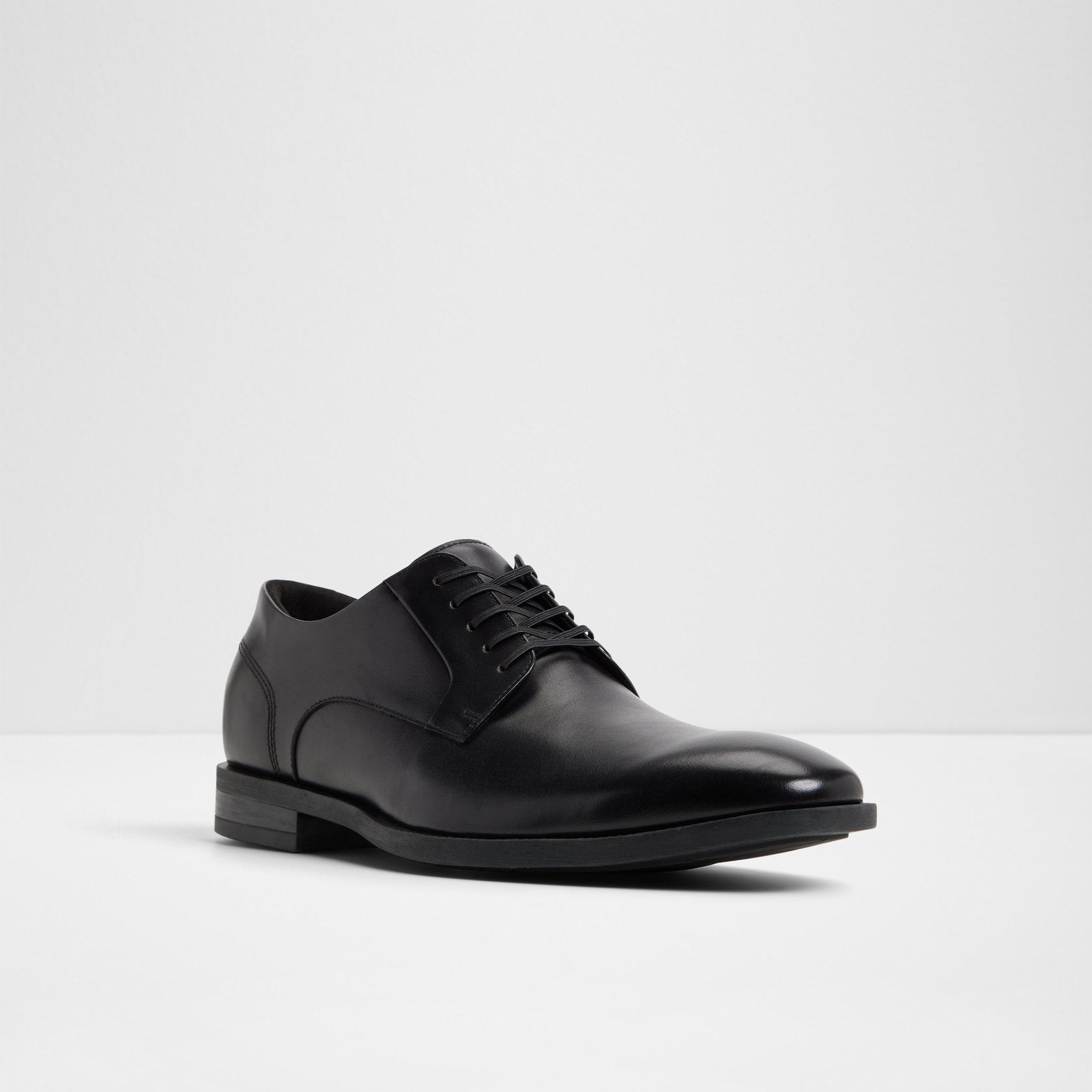 Teodoro / Lace Ups