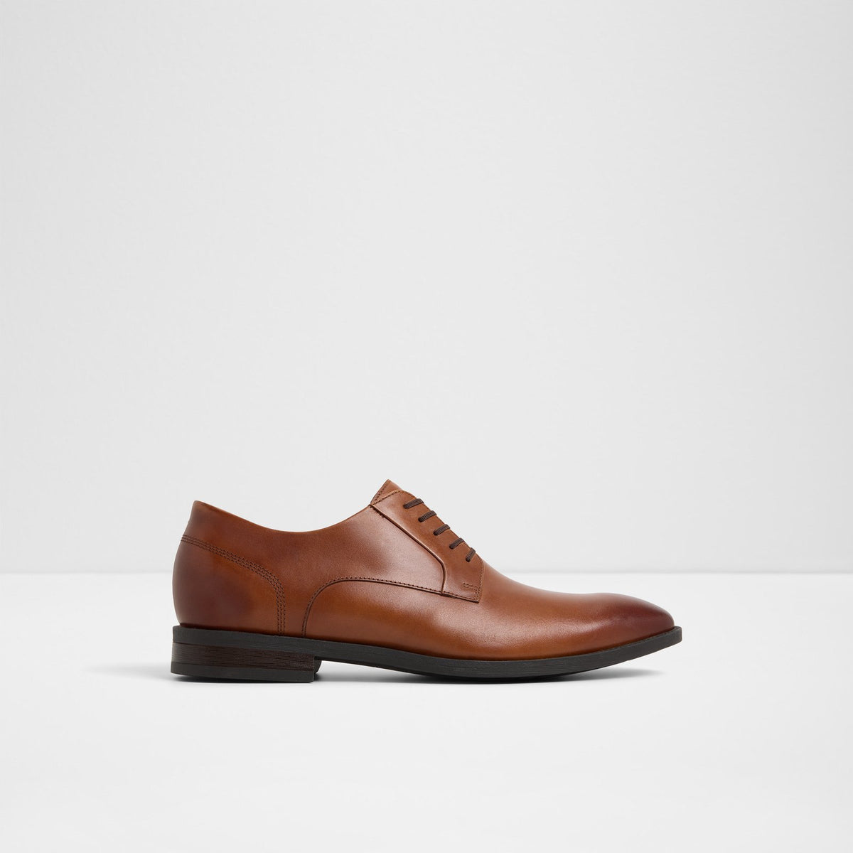 Teodoro / Lace Ups