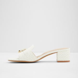 Tessina / Heeled Sandals