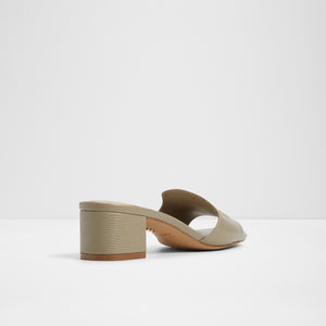 Tessina / Heeled Sandals