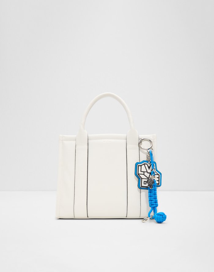 Tgoodman04 / Satchel