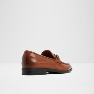 Thado / Loafers