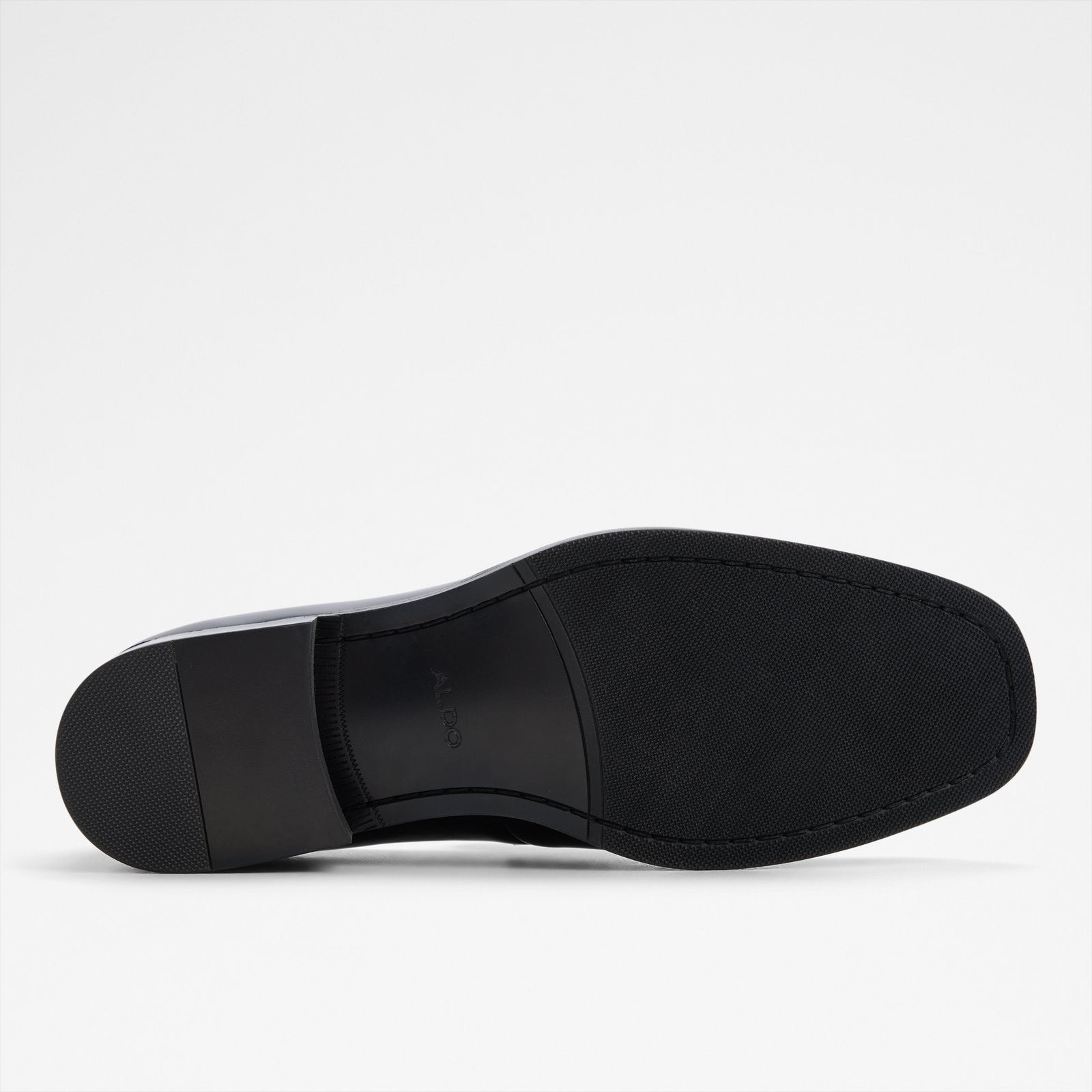 Theodor / أحذية لوفر